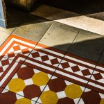 Peindre un carrelage de sol