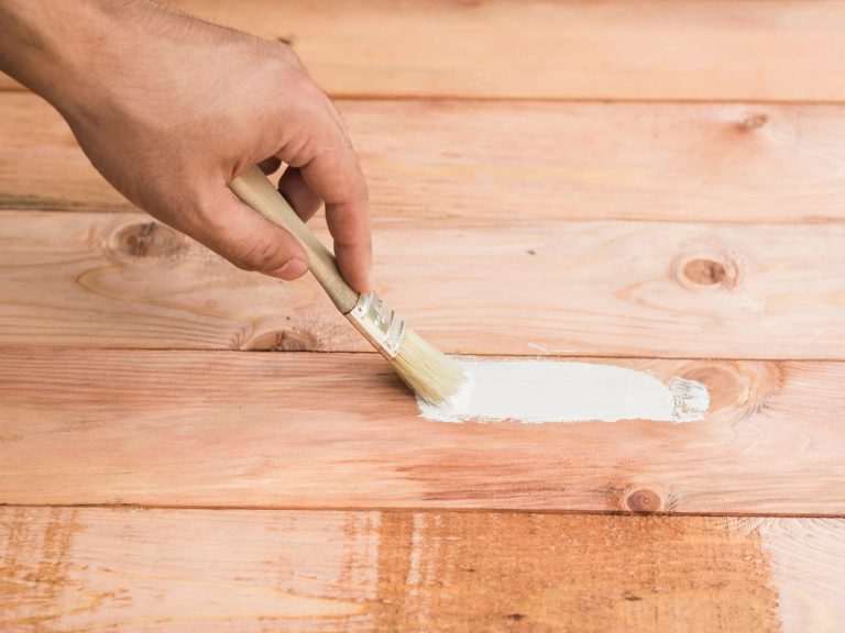 Réaliser un enduit sur du bois